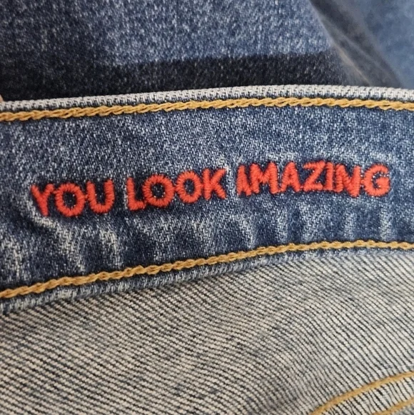 Alice + Olivia AO.LA high rise raw hem jeans size 25 - Picture 10 of 14